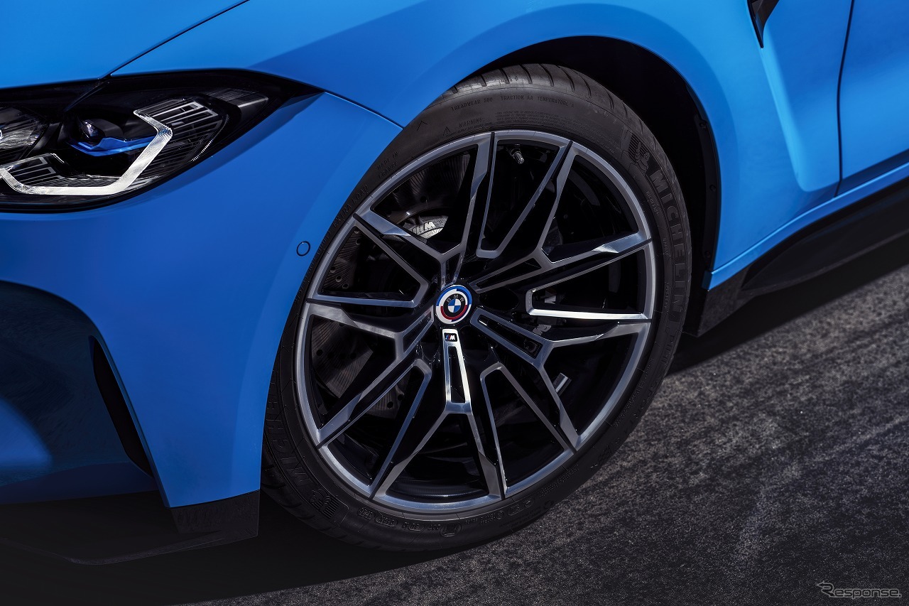 BMW M 50周年記念バッジ