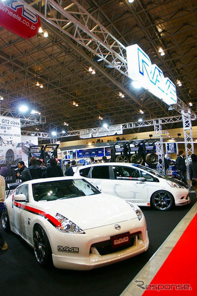 【東京オートサロン09】不景気の今こそカスタマイズ!!