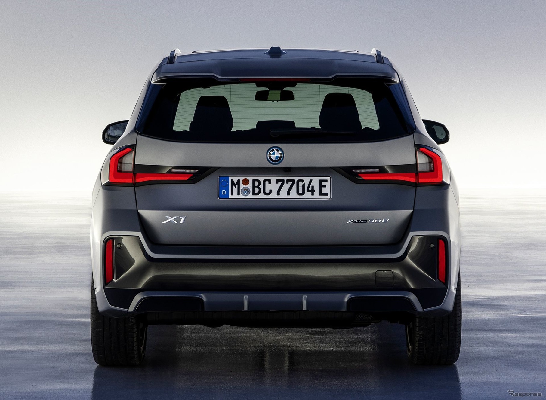 BMW X1 新型のPHV「xDrive30e」