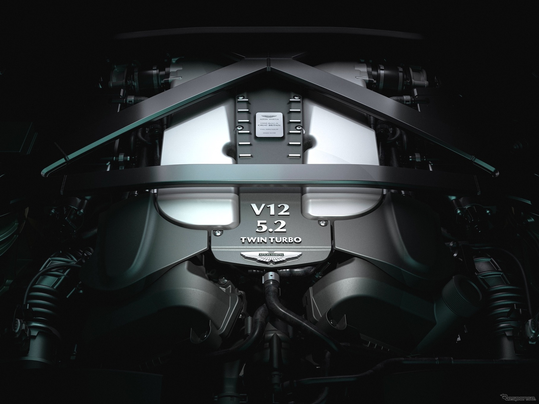アストンマーティン V12ヴァンテージ新型