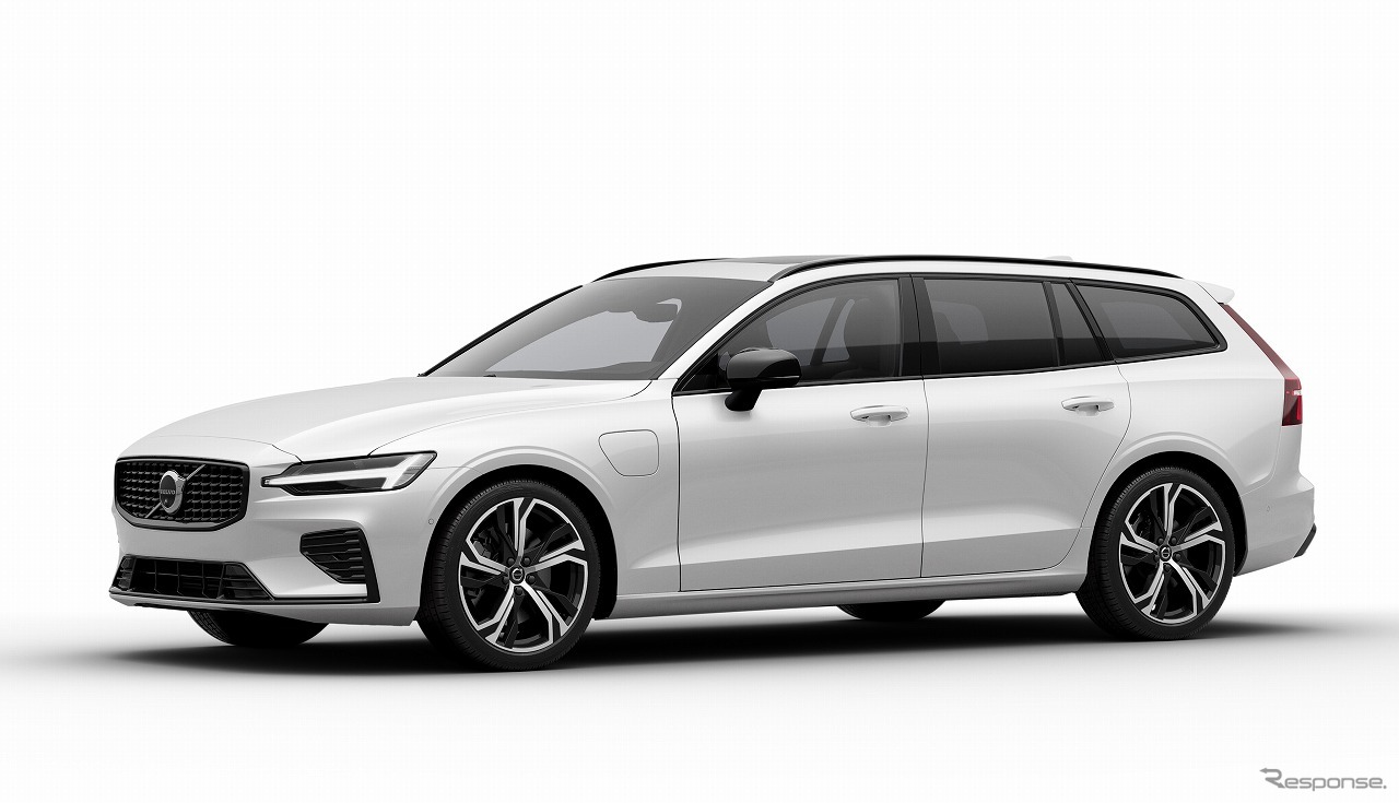 ボルボ V60 リチャージ アルティメット T6 AWD プラグインハイブリッド