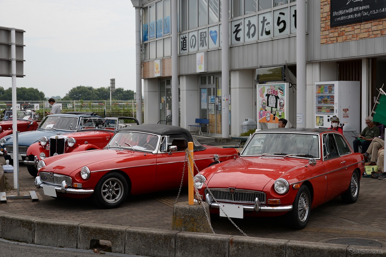 道の駅かぞわたらせ　昭和平成オールドカー展示会