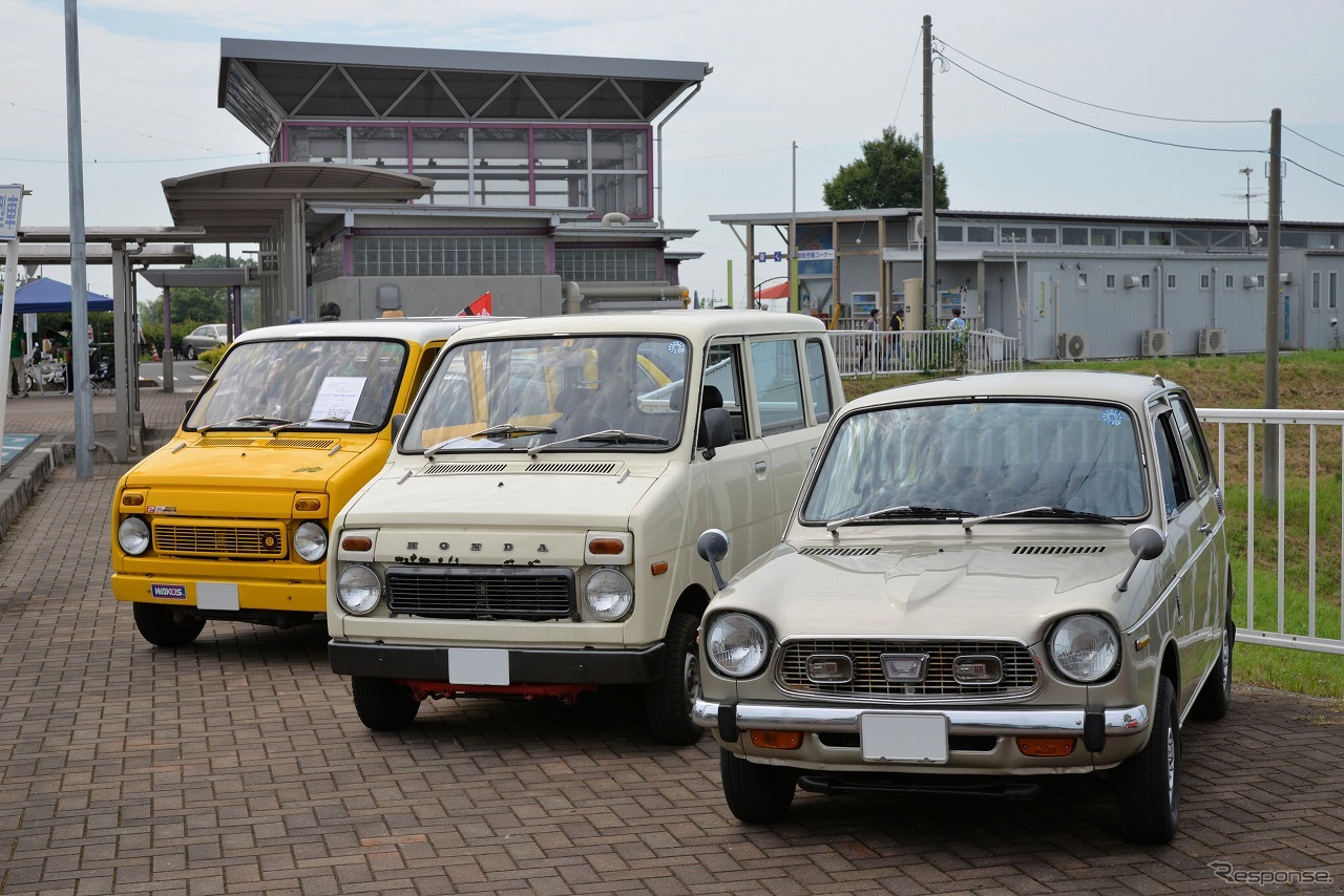 道の駅かぞわたらせ　昭和平成オールドカー展示会