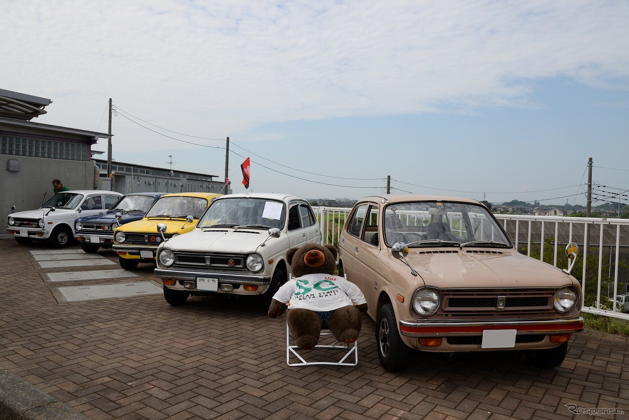 道の駅かぞわたらせ　昭和平成オールドカー展示会