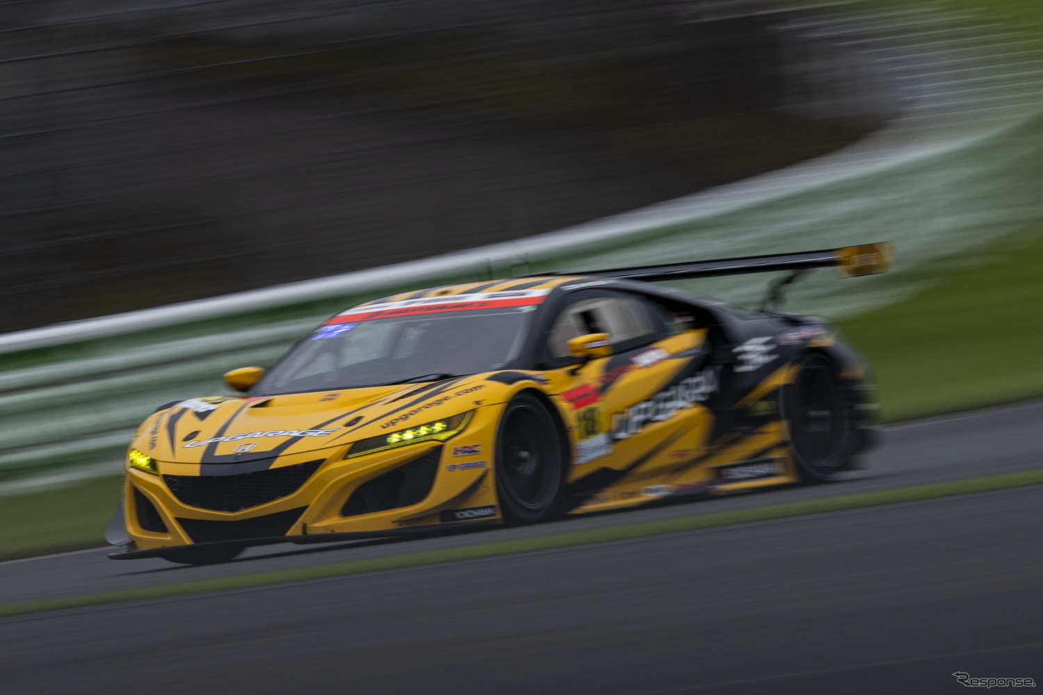 GT300クラス3位の#18 UPGARAGE NSX GT3（小林 崇志／太田 格之進）