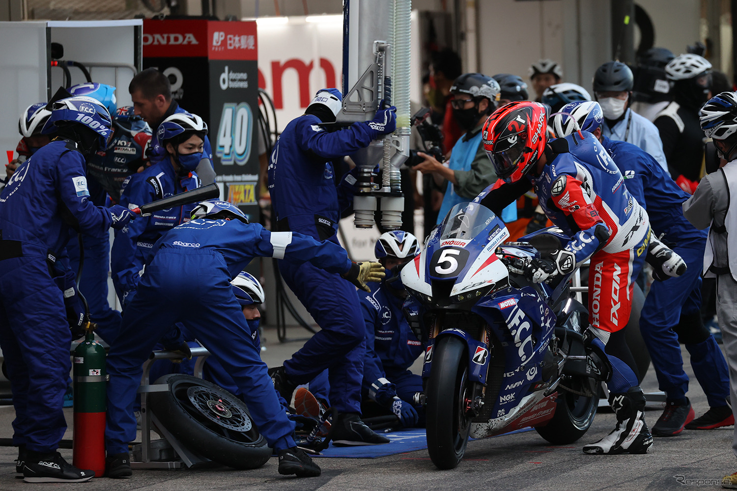 トラブルで順位を落とし10位でフィニッシュした#5 F.C.C. TSR Honda France（J・フック／M・ディメリオ）