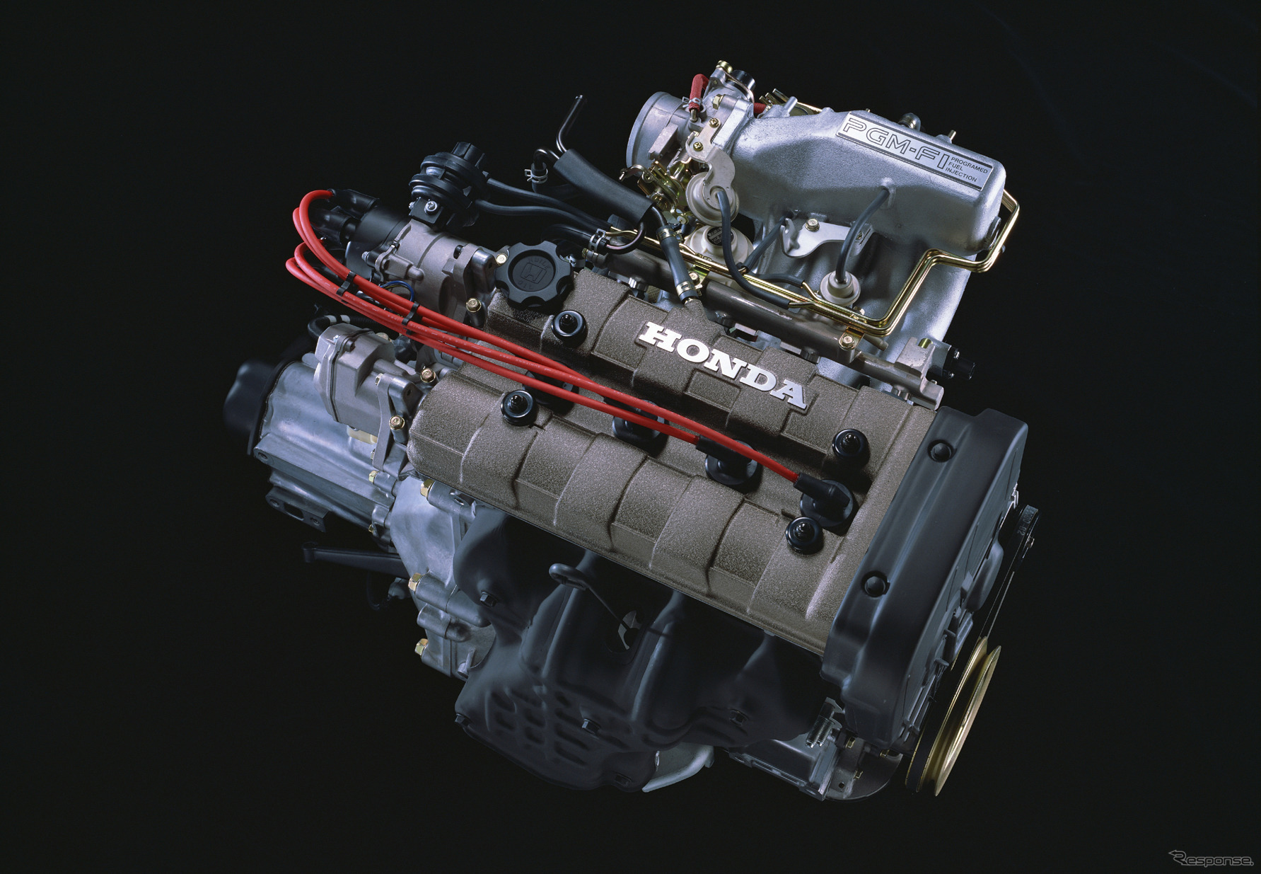 1.6L DOHC 16バルブ + PGM-FI エンジン（ホンダ シビック 3代目 4ドア Si）