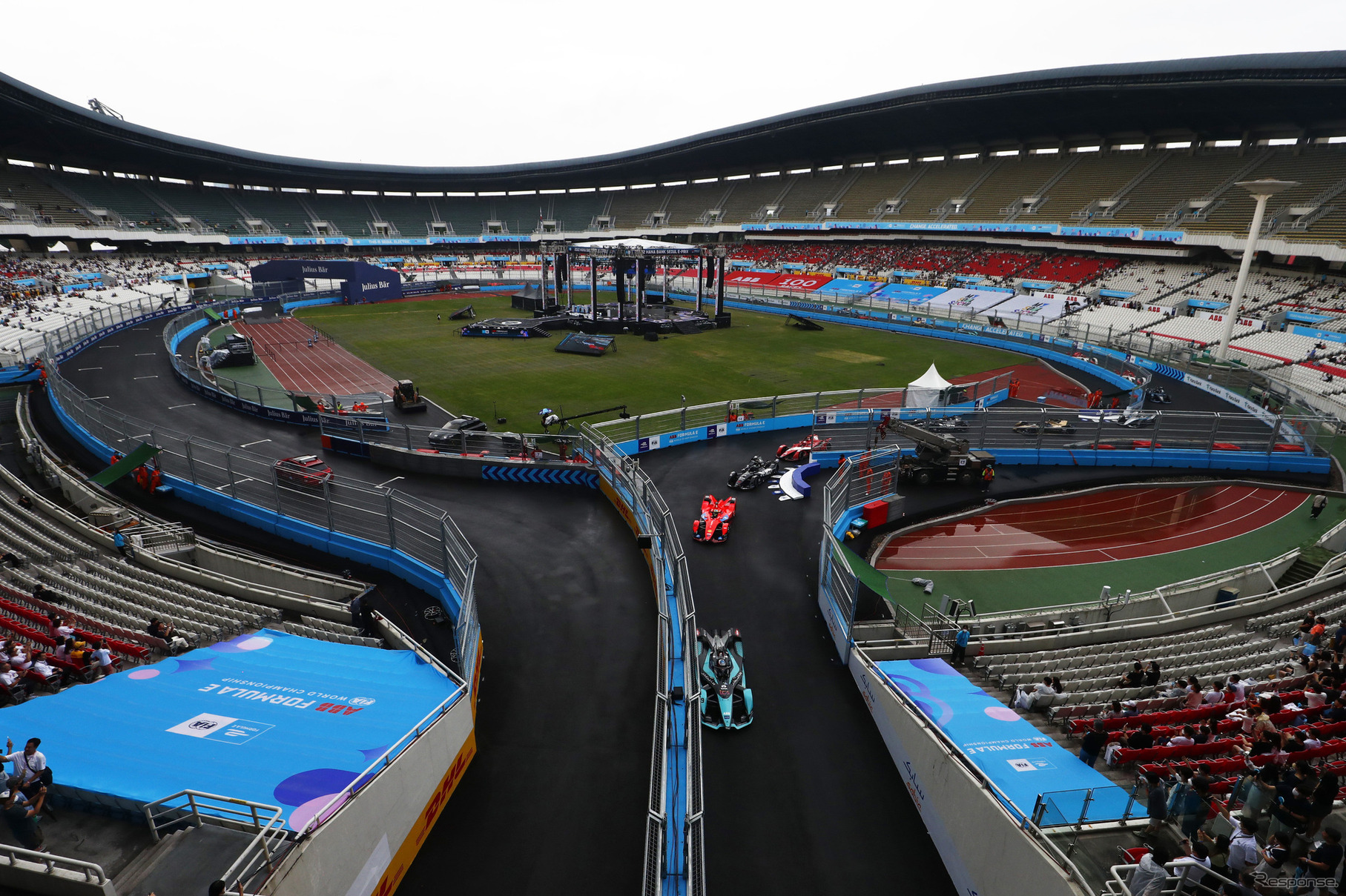 韓国戦のコースは、一部がオリンピックスタジアム内にも設けられた