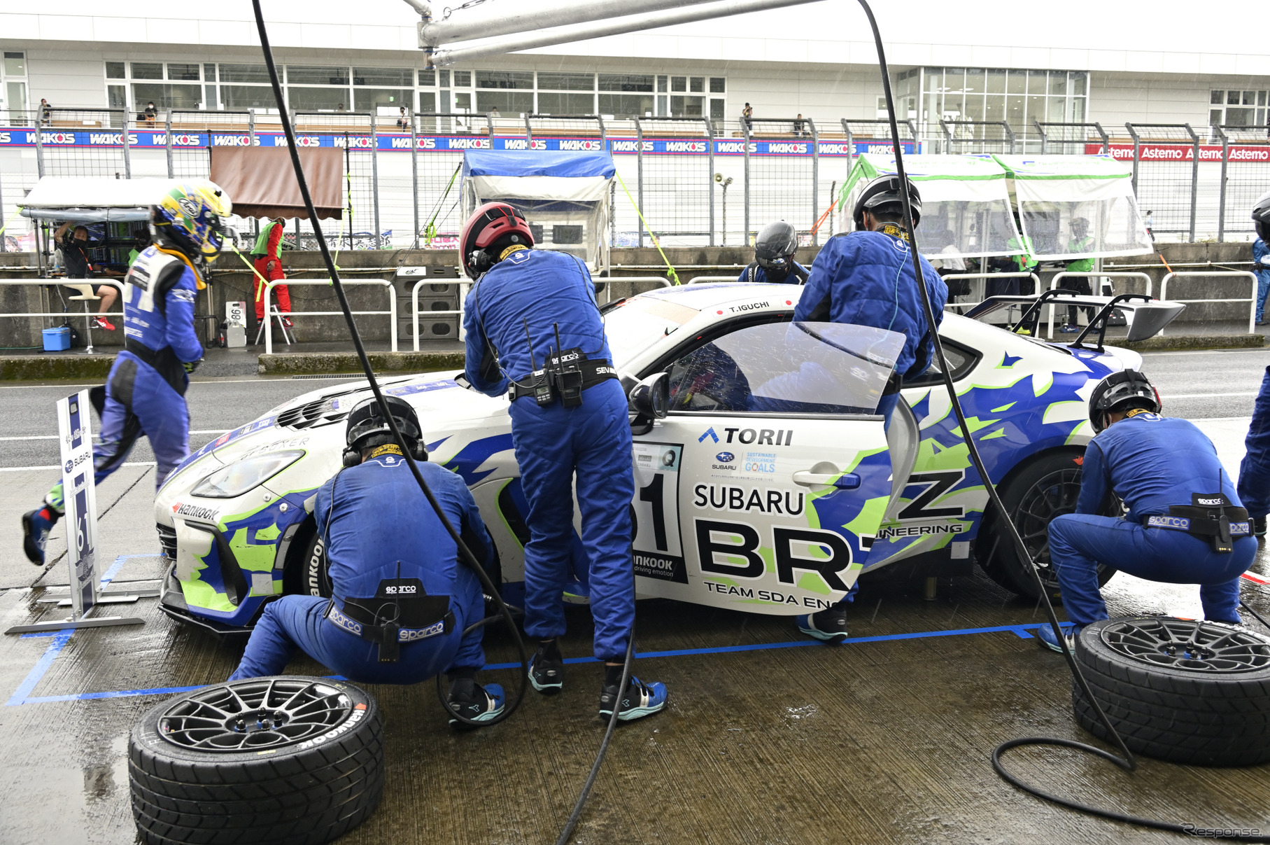 スーパー耐久第4戦大分オートポリス5時間レースの様子