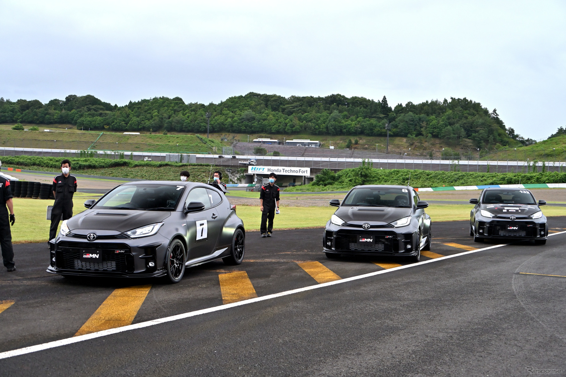 WECドライバーとルーキーレーシングドライバーのガチンコ対決風景