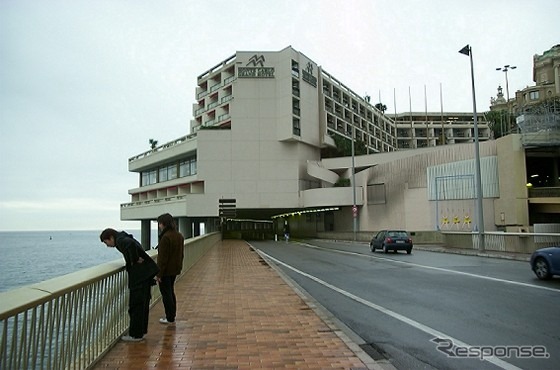 【F1モナコGPを歩く】ヘッドライトがないマシンはトンネルでどうする?