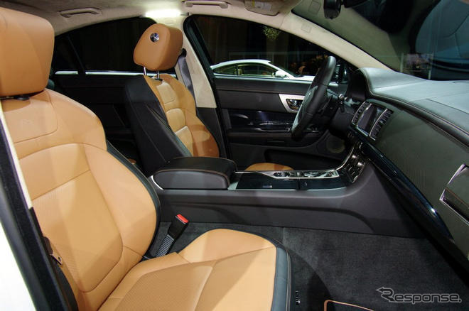 ジャガー XF / XK 2010年型…100％オールニューのエンジン