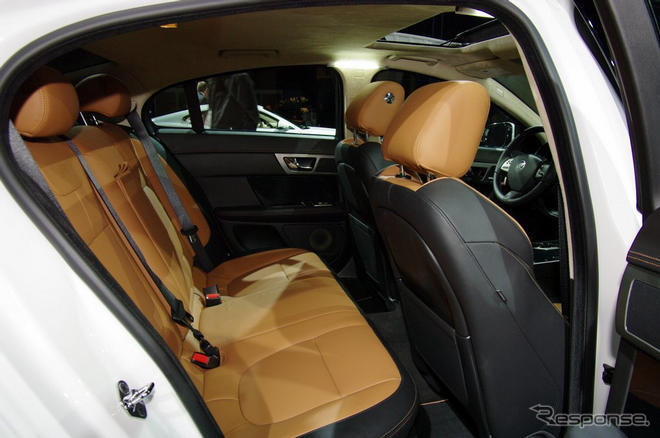 ジャガー XF / XK 2010年型…100％オールニューのエンジン