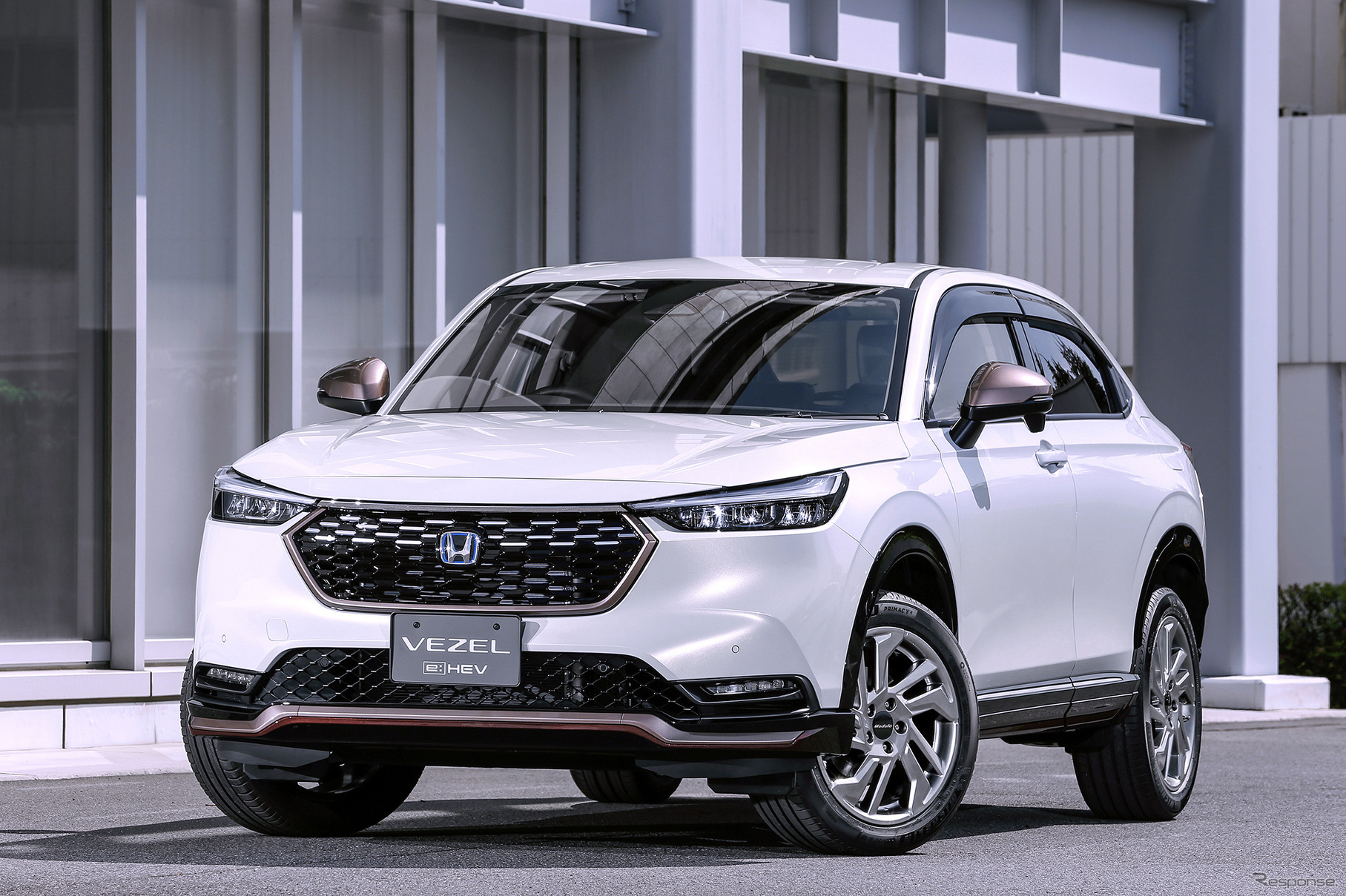 女性におすすめのSUV、ホンダ・ヴェゼル（純正アクセサリー装着車）