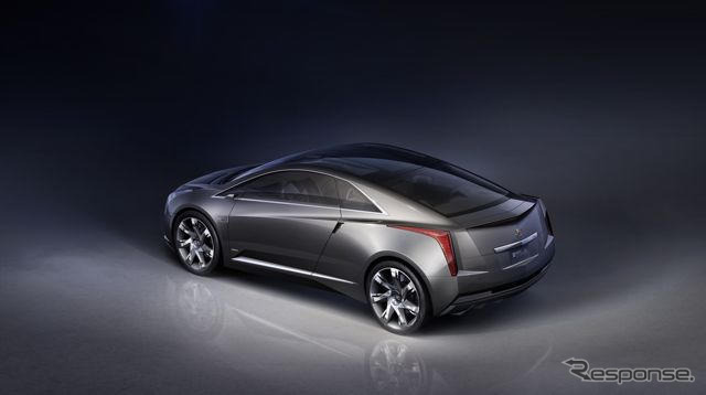 GM 副社長、米国自動車殿堂 Distinguished Service Citation 賞を受賞