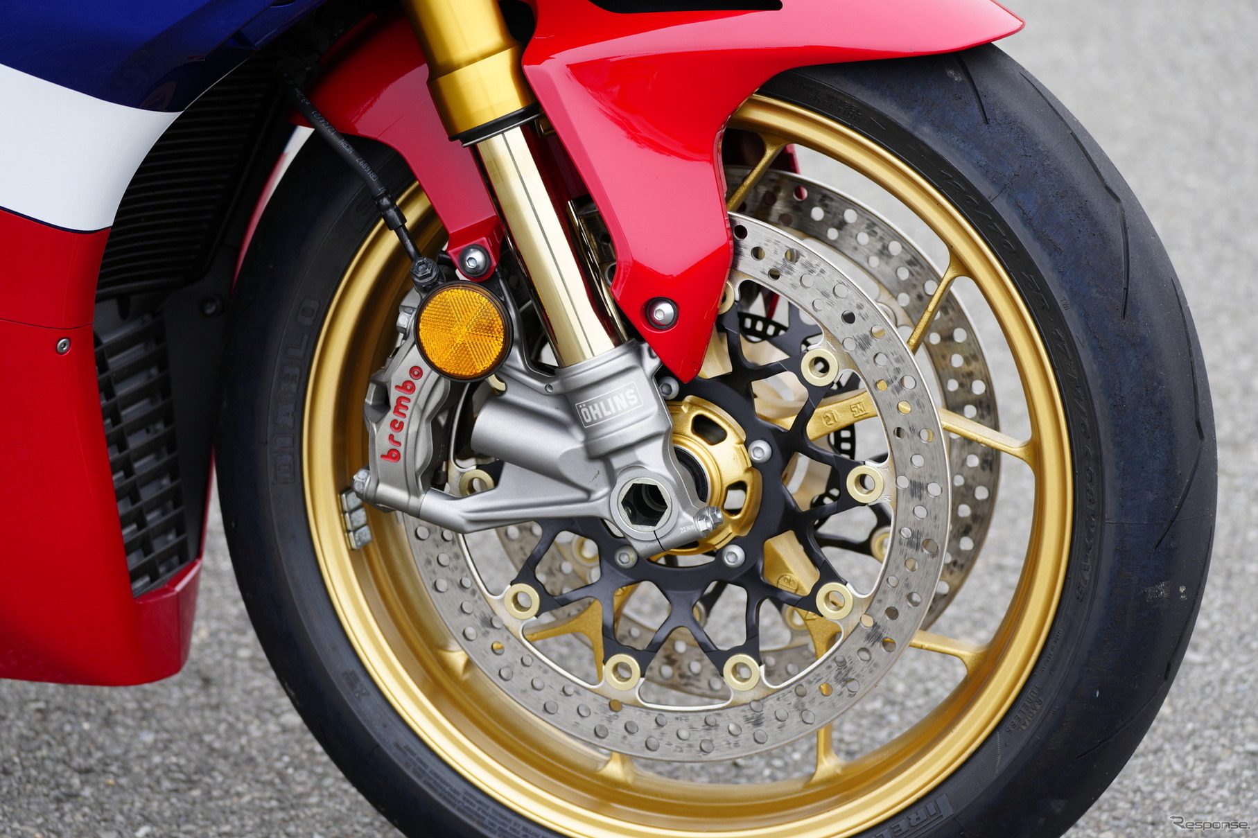 ホンダ CBR1000RR-R