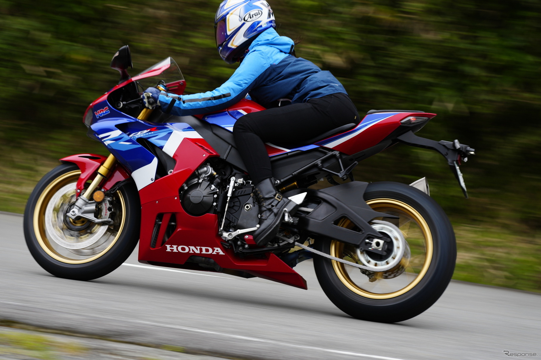 ホンダ CBR1000RR-R