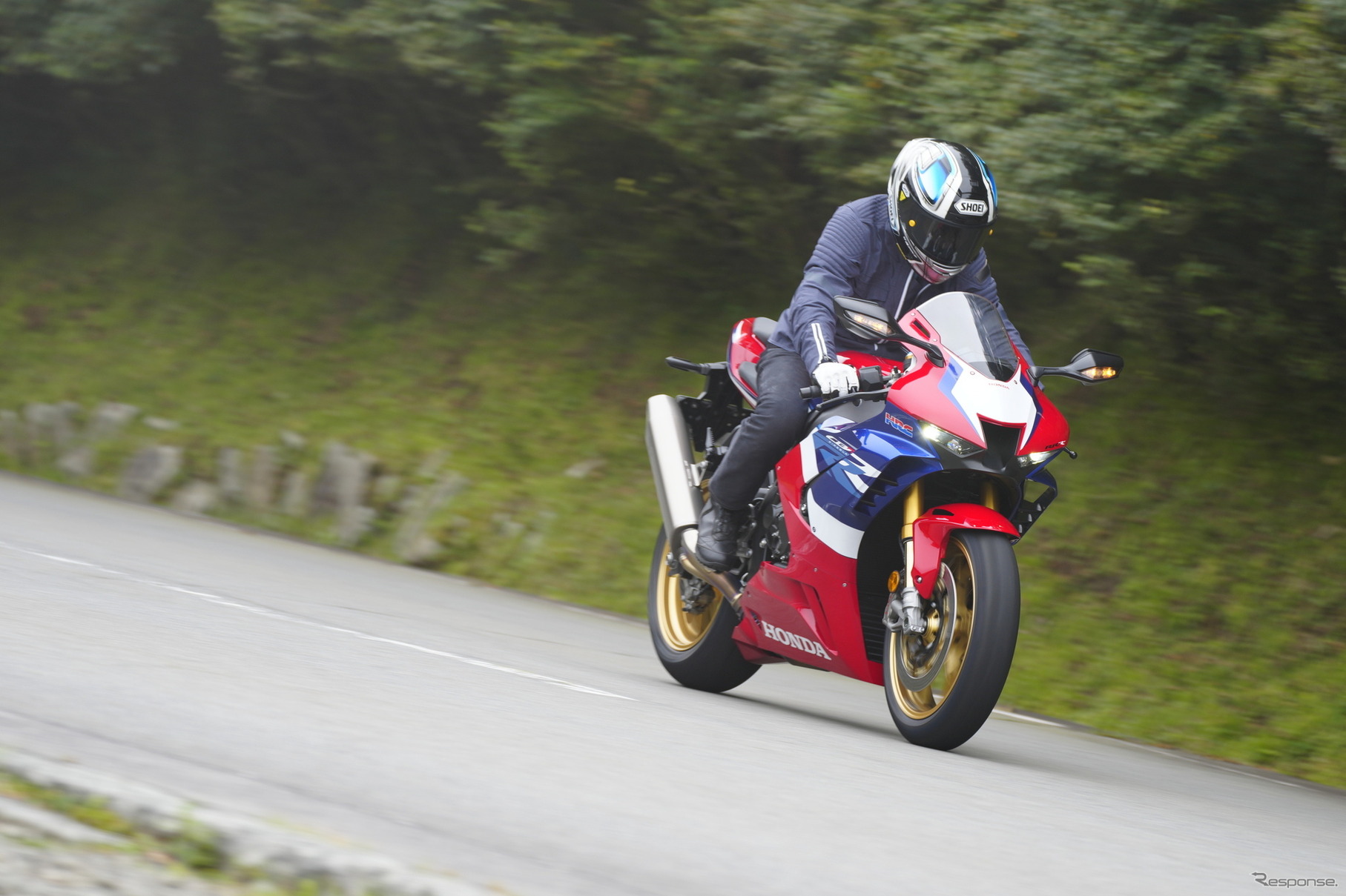 ホンダ CBR1000RR-R