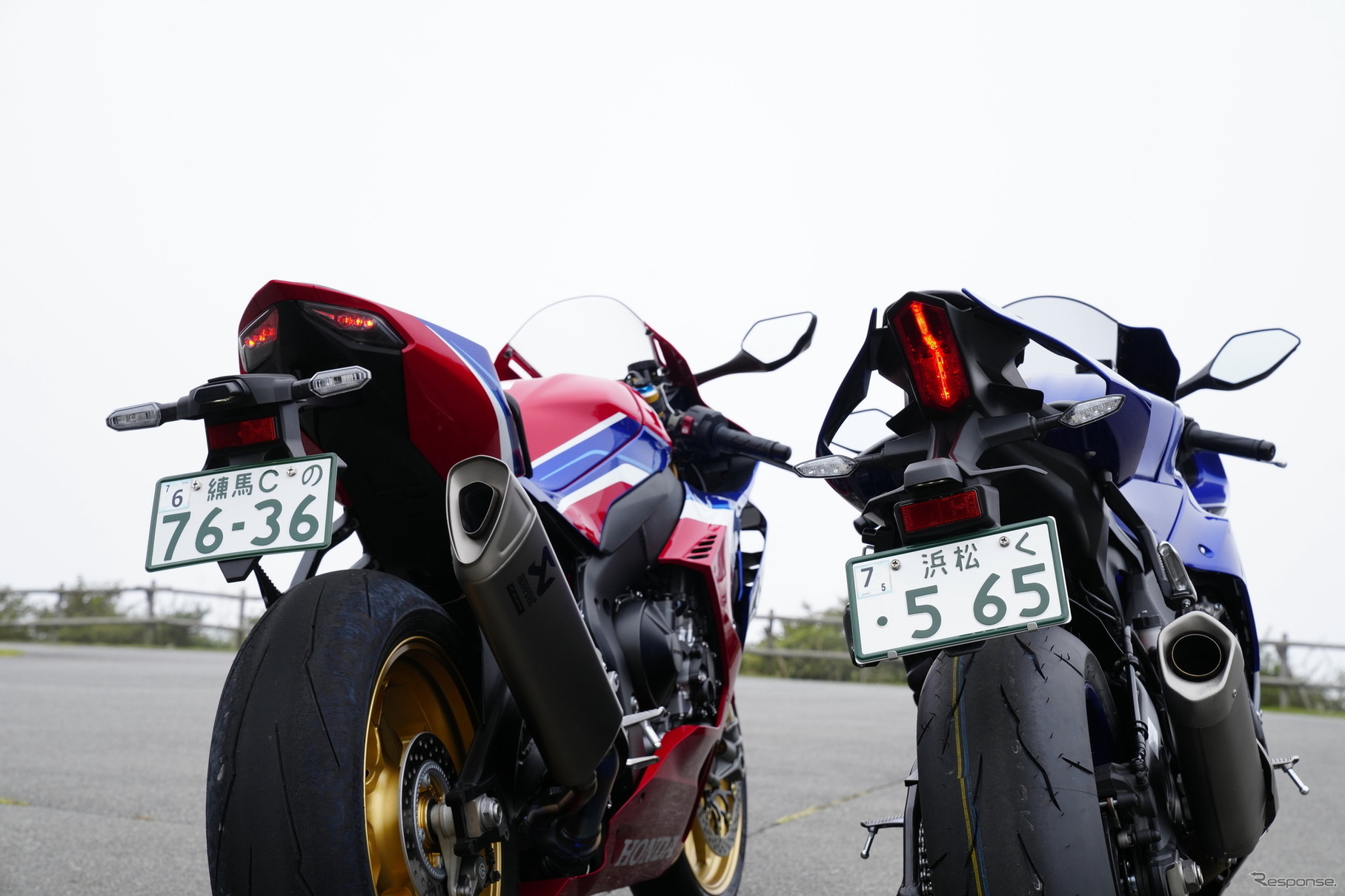 ホンダ CBR1000RR-Rとヤマハ YZF-R1
