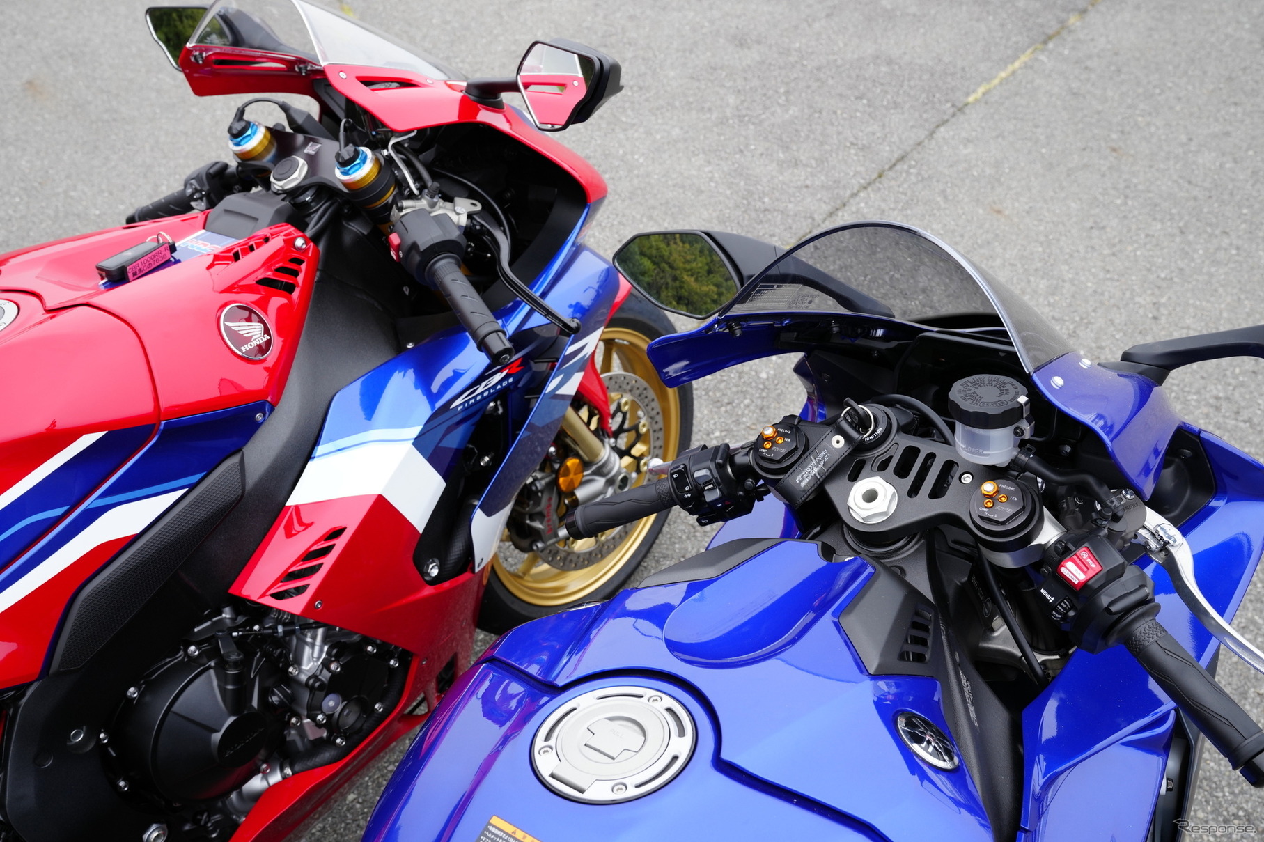 ホンダ CBR1000RR-Rとヤマハ YZF-R1