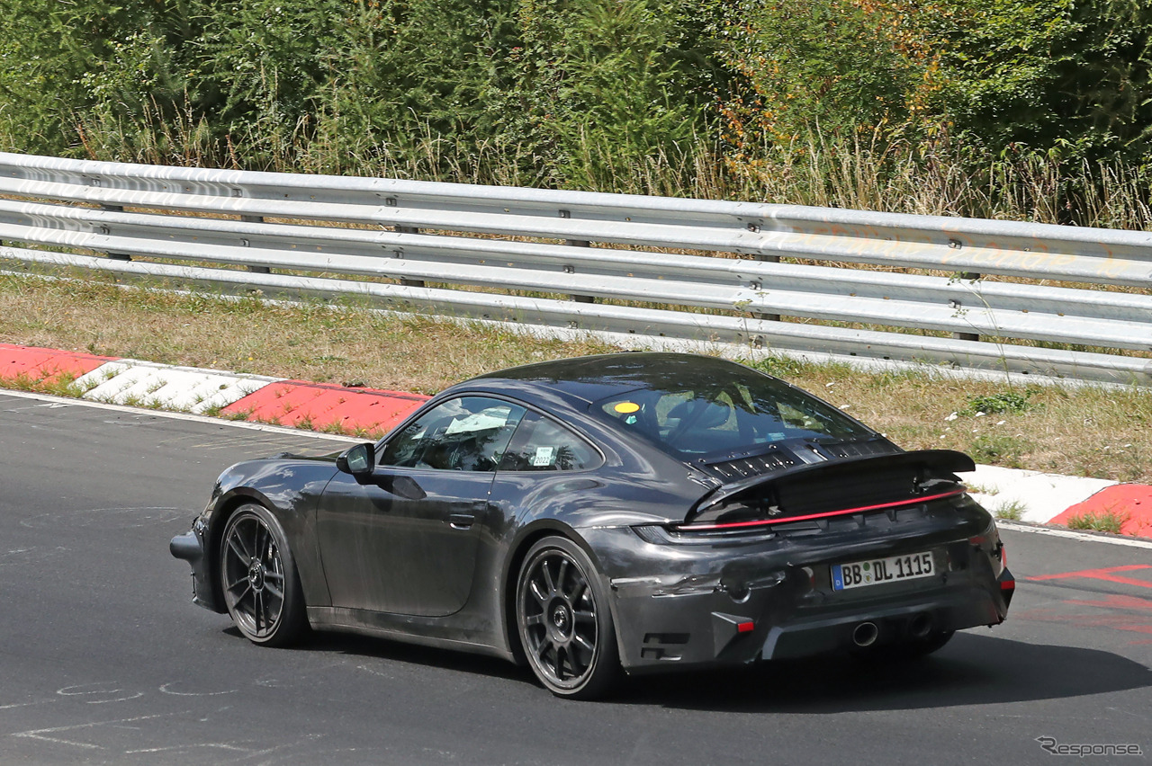 ポルシェ 911 GTS ハイブリッド プロトタイプ（スクープ写真）