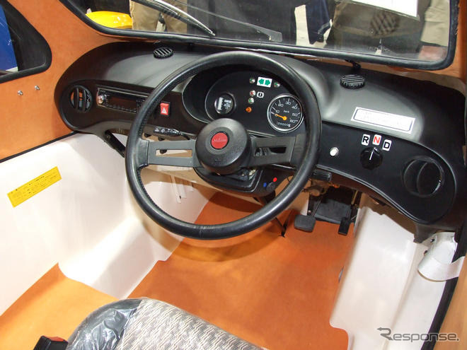 【カーエレ09】タケオカ自動車工芸 T10…孫に