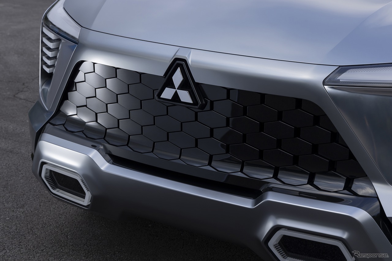 MITSUBISHI XFC CONCEPT