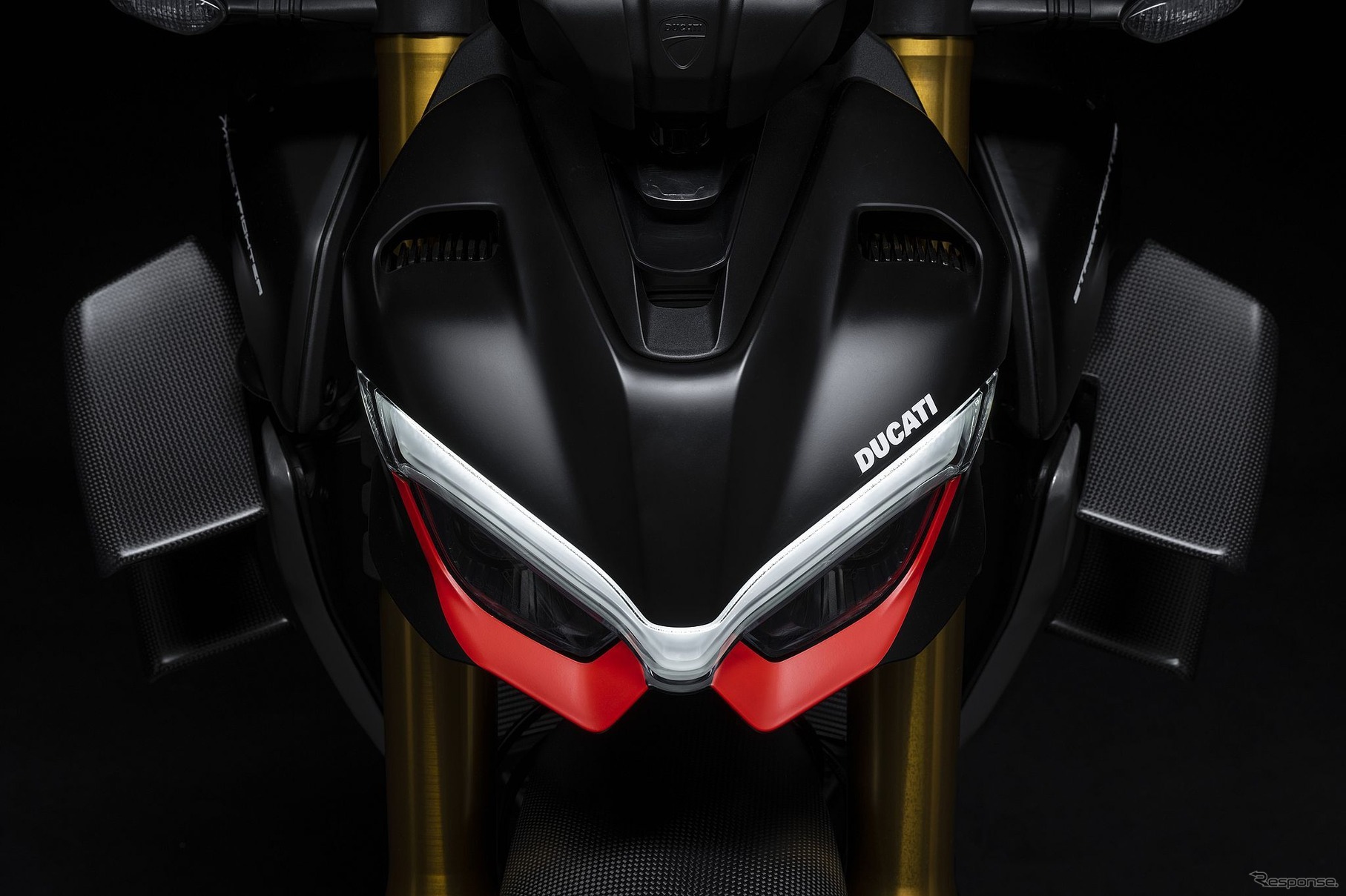 ドゥカティ・ストリートファイター V4 SP2