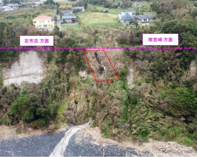 築堤崩壊箇所の全景。