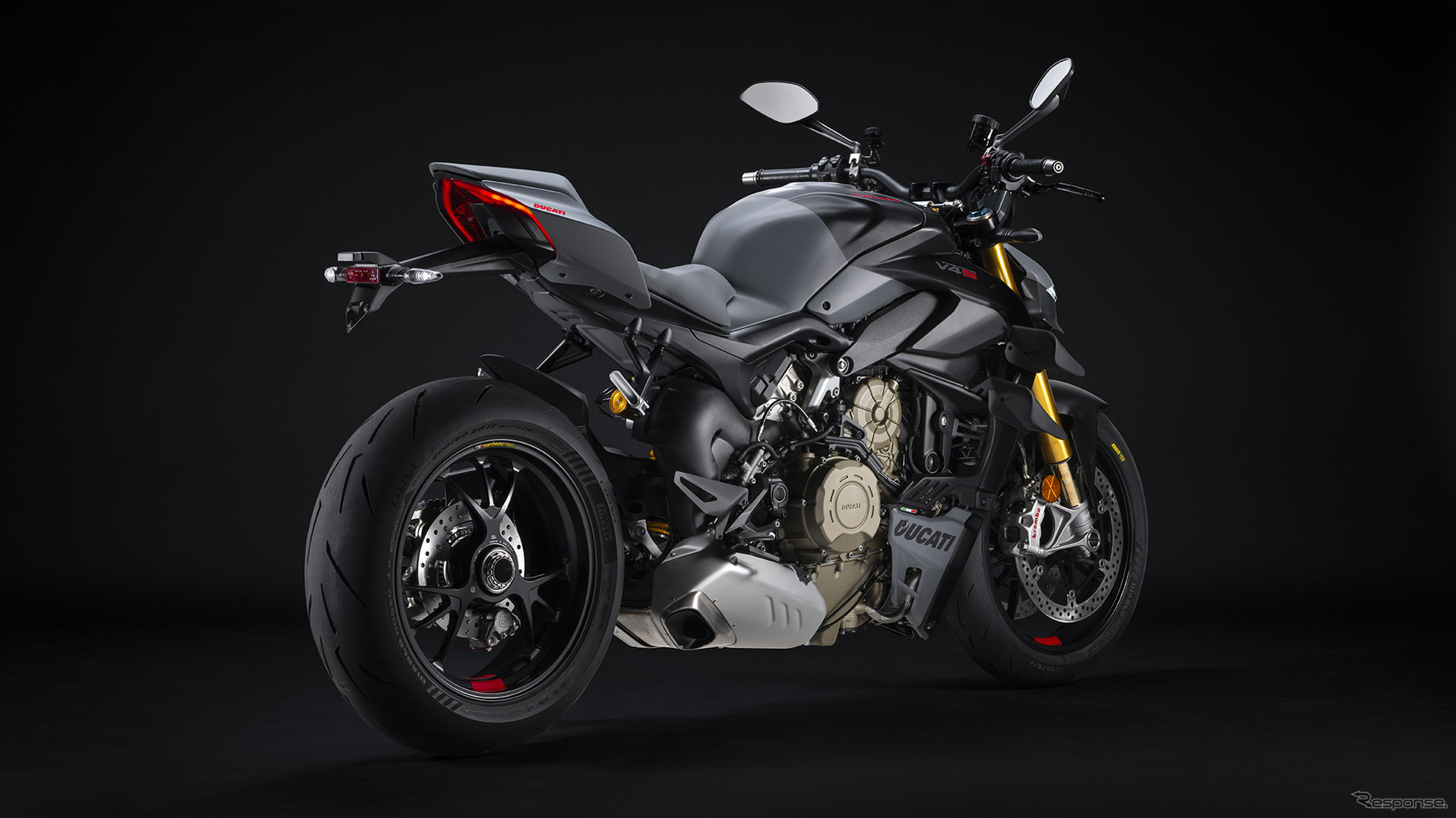 ドゥカティ・ストリートファイター V4 S の2023年モデル