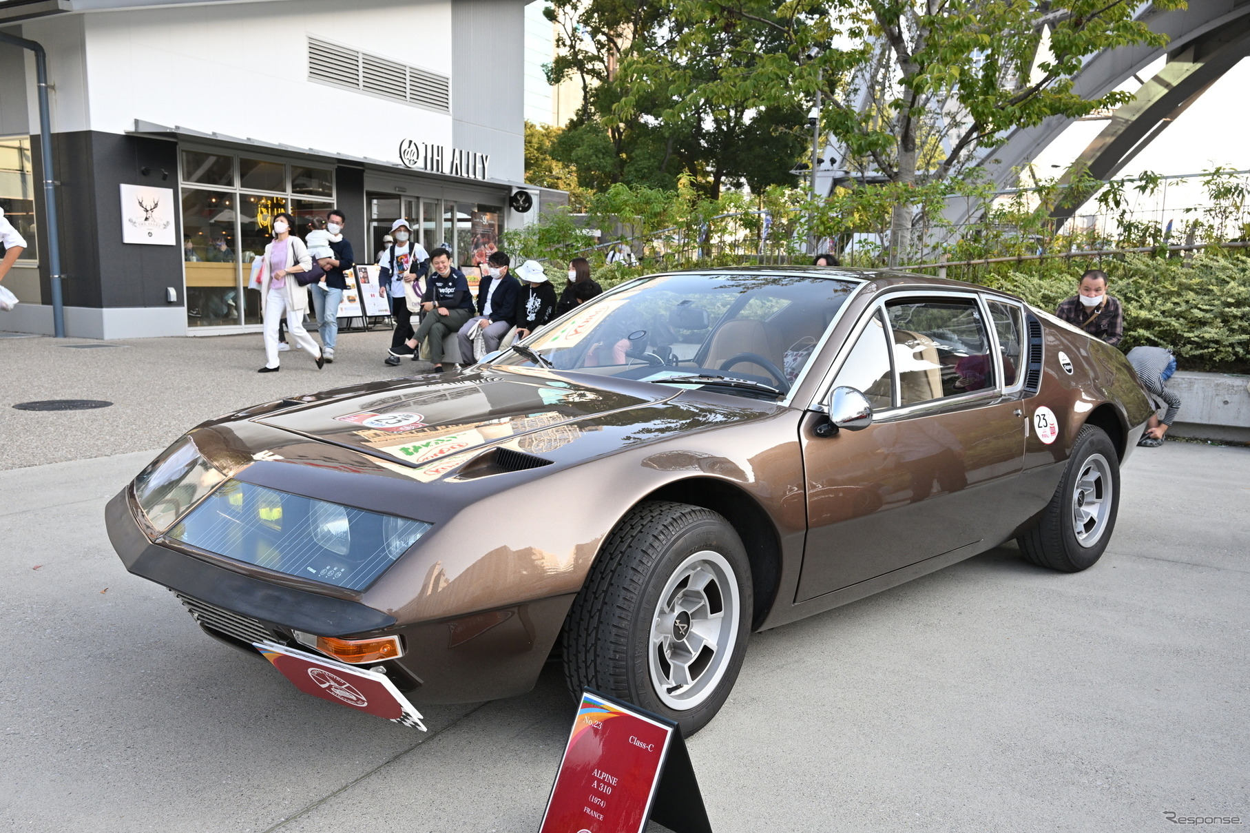 「小粋なフランスのスポーツカー」展の出展車両