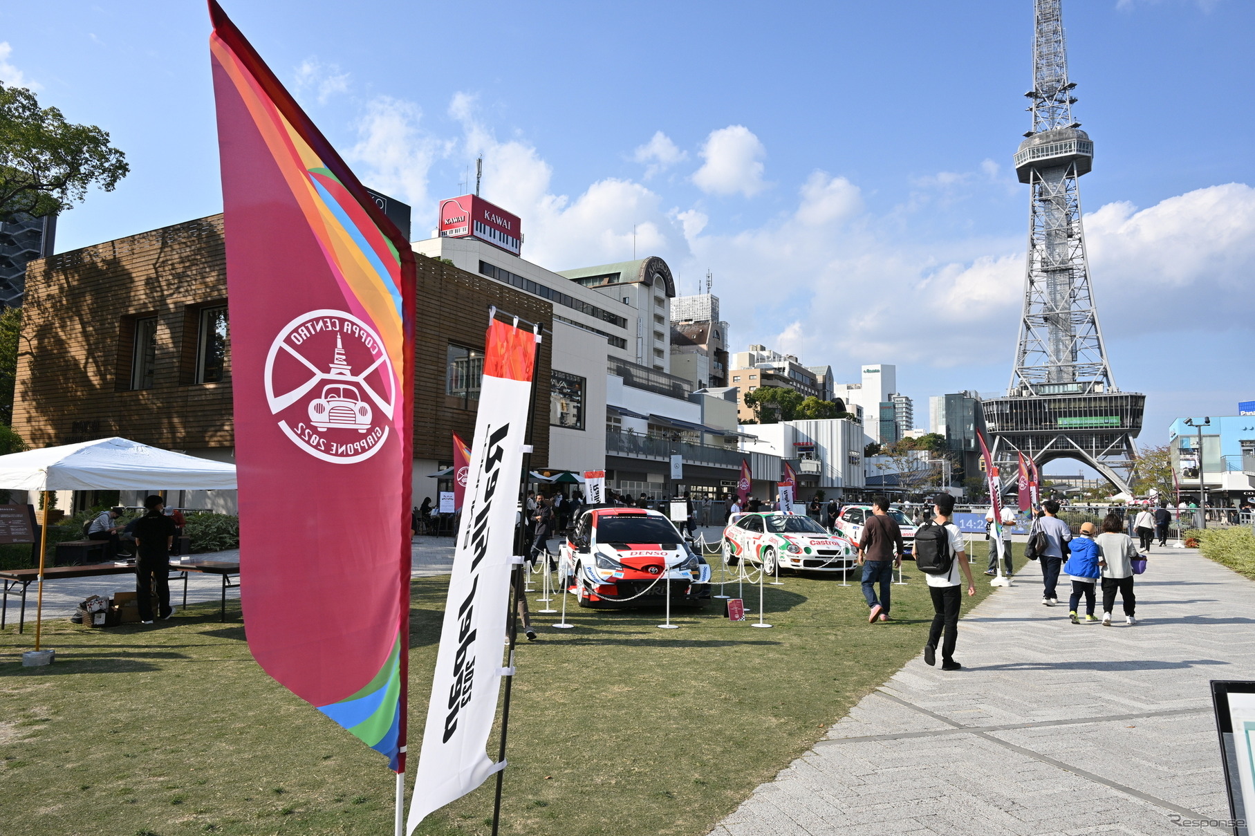 テレビ塔前の展示会場