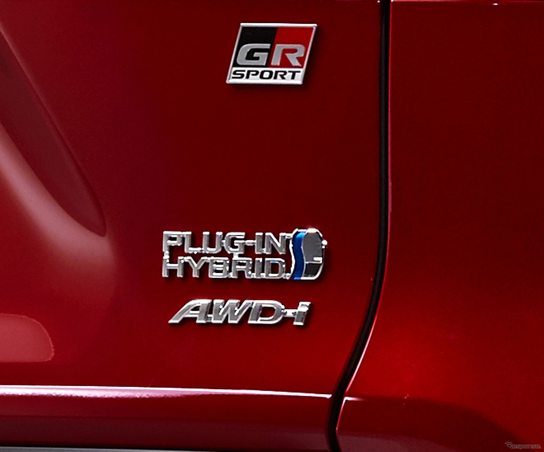 トヨタ RAV4 プラグインハイブリッド GR SPORT（欧州仕様）