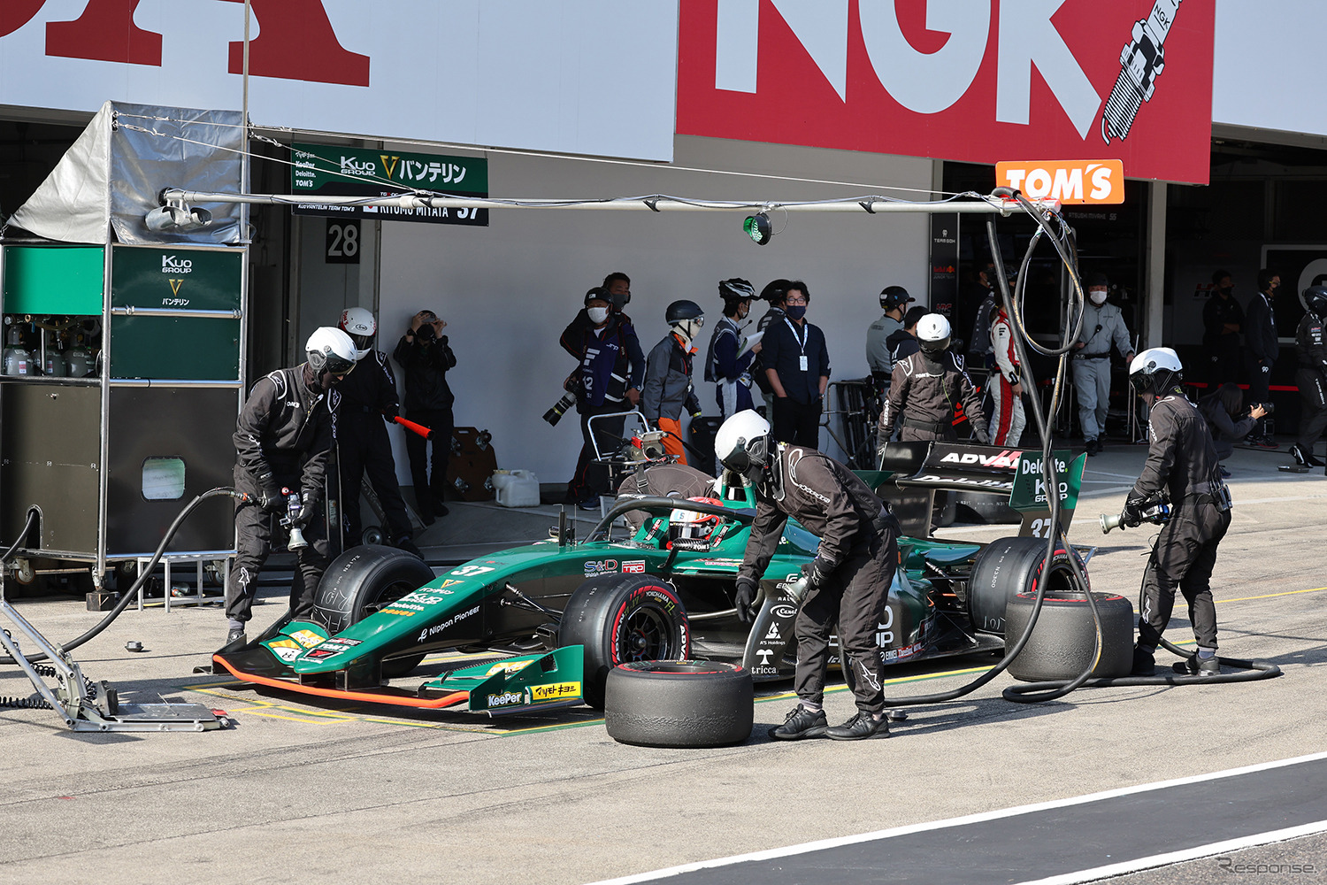 3位の#37 宮田莉朋(Kuo VANTELIN TEAM TOM’S)