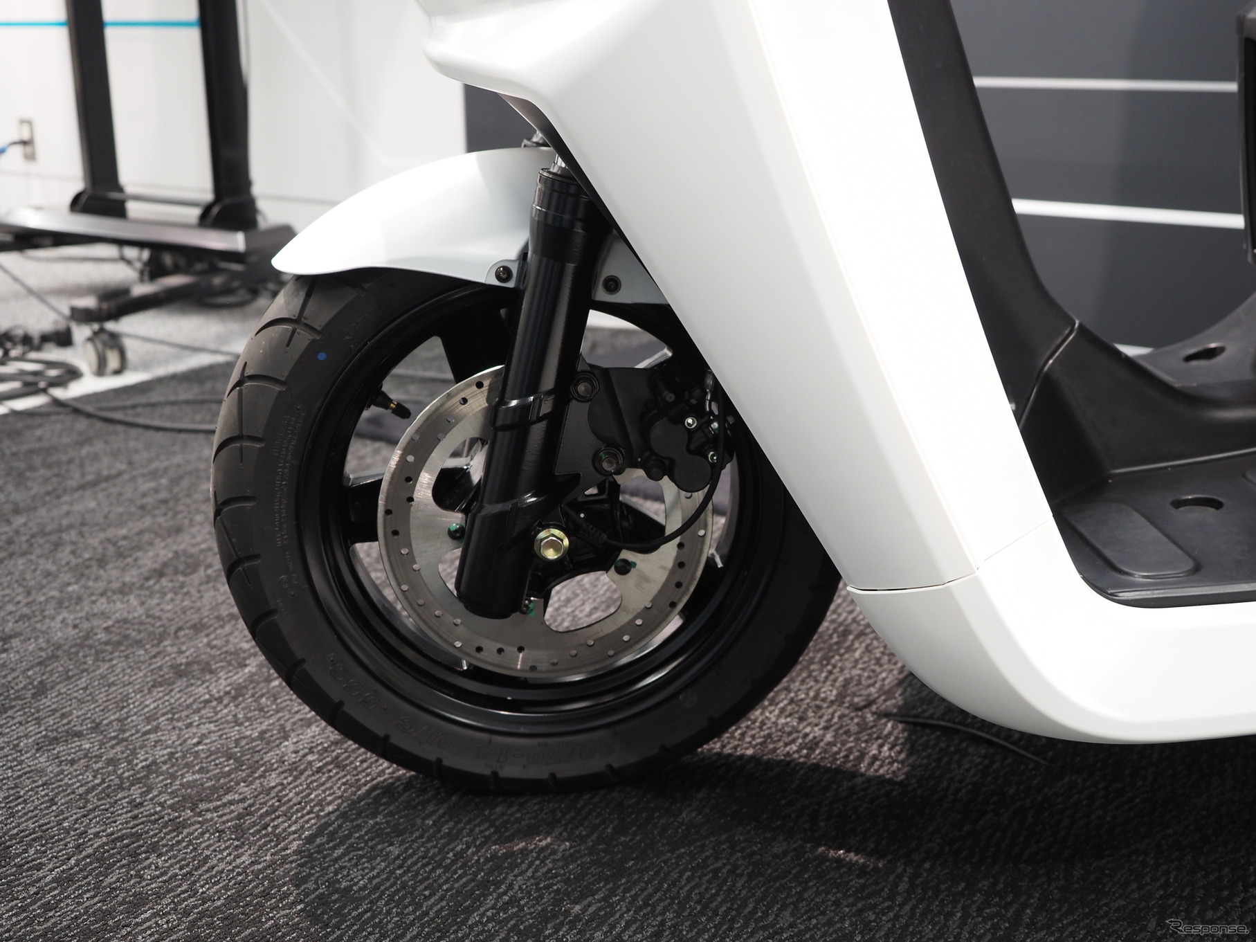 ベクトリクス「i-Cargo」の前輪