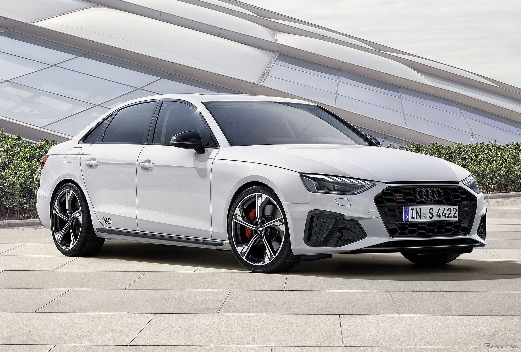 アウディ S4 セダン の「コンペティション・エディション・プラス」