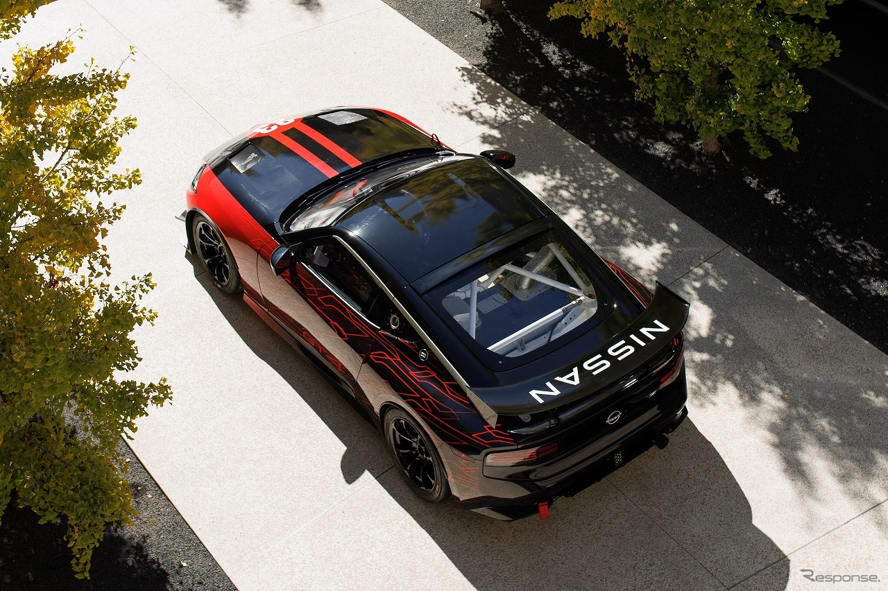 Nissan Z GT4