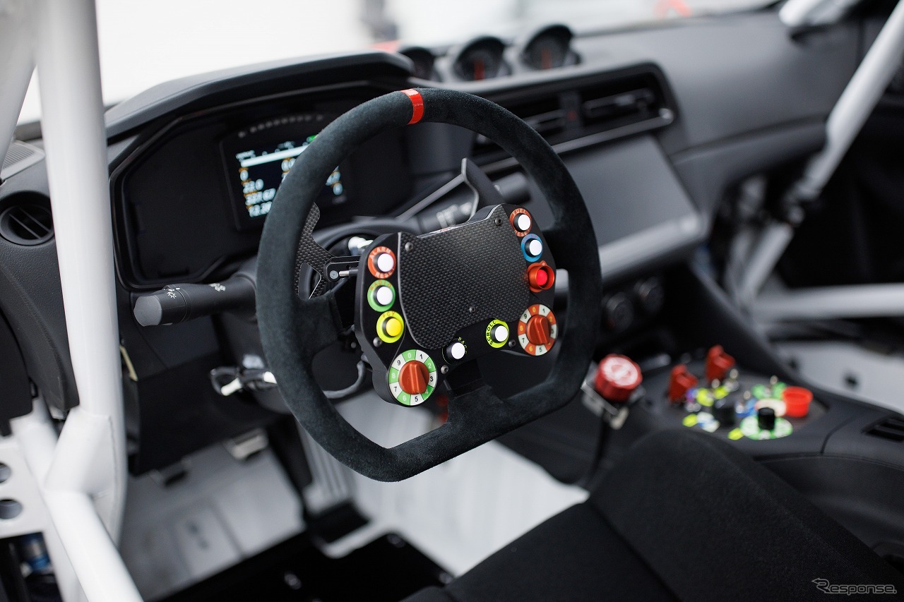 Nissan Z GT4