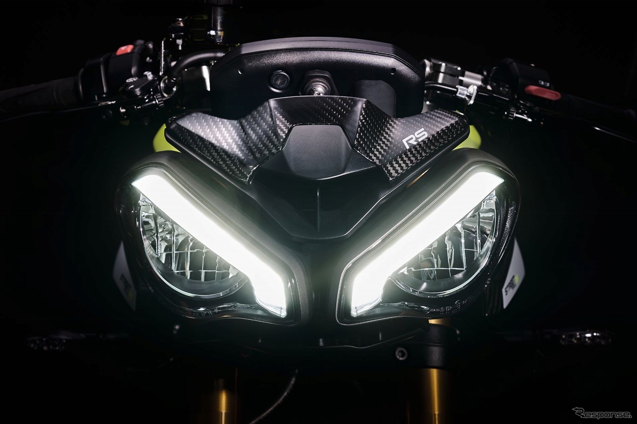 トライアンフ ストリートトリプル