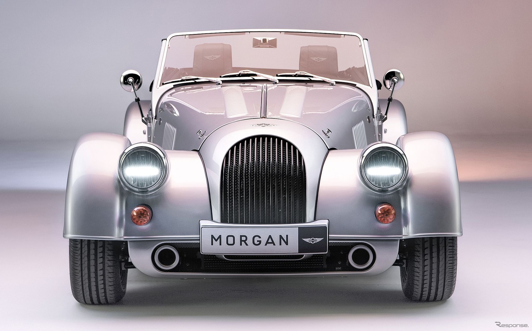 モーガン・プラス4 の2023年モデル（欧州仕様）