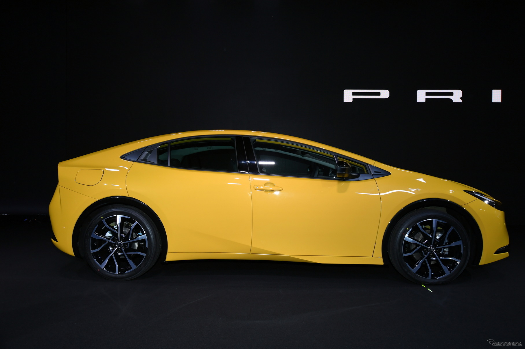 トヨタ プリウス  PHEV 新型