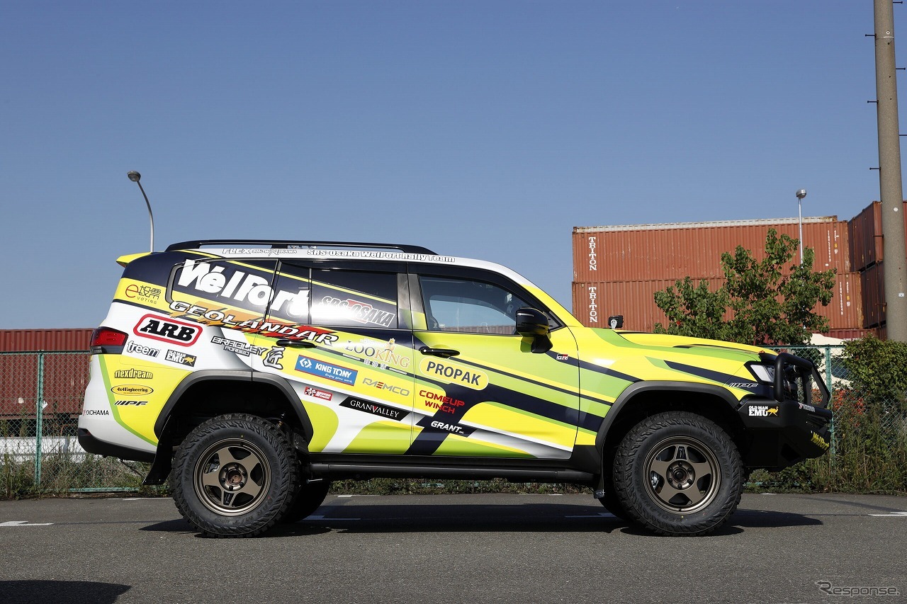 Team Welfort ランドクルーザー300 GR-S