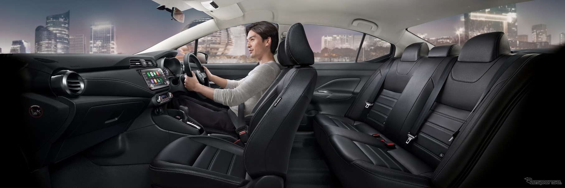 日産アルメラ（タイ）