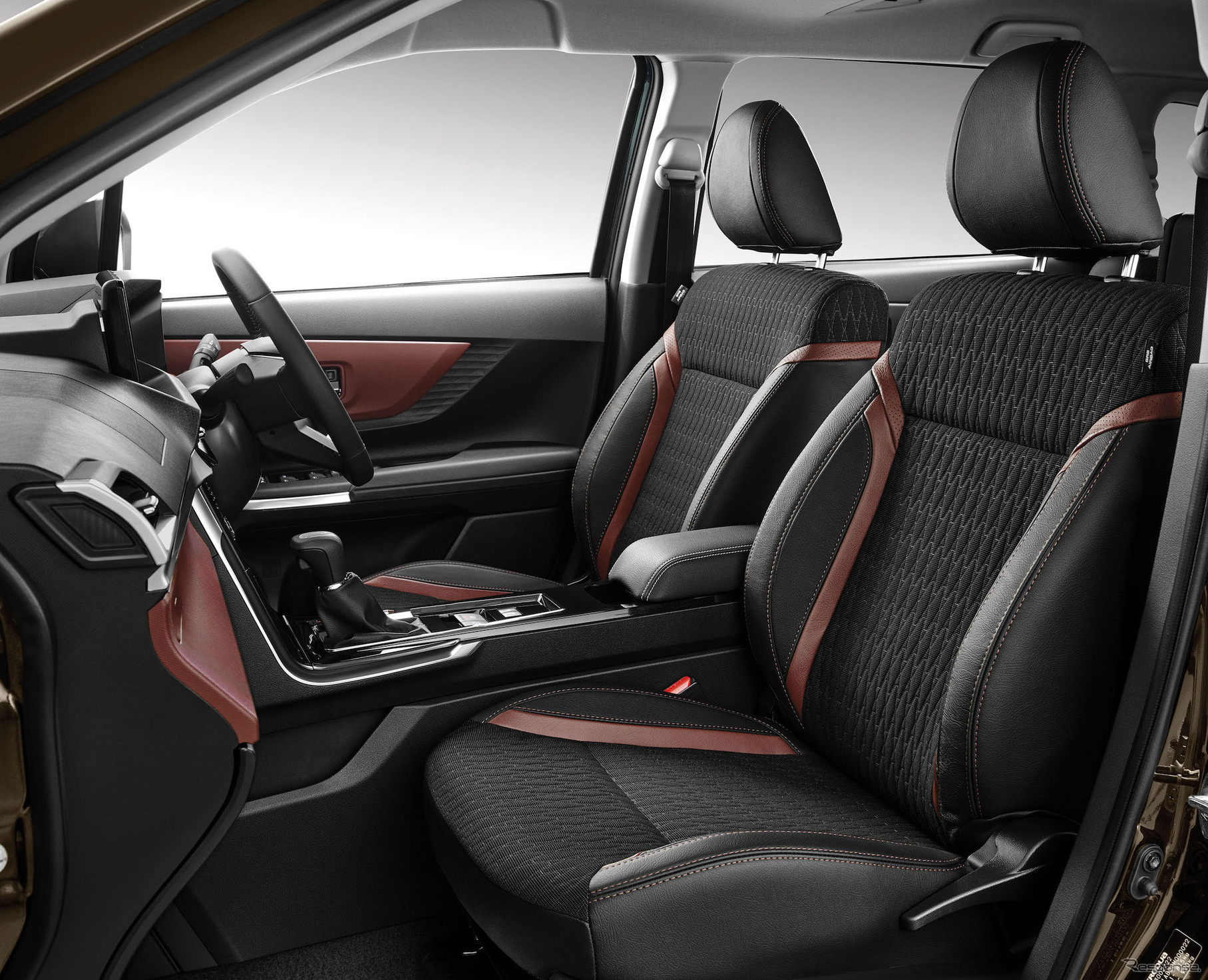 ダイハツ・アルザ（マレーシア）