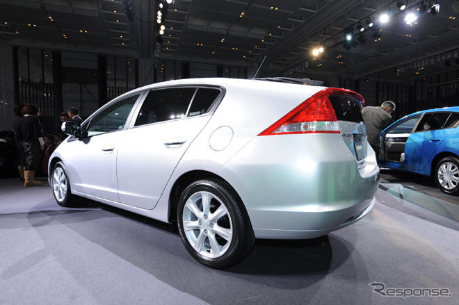 【ホンダ インサイト 新型発表】廉価版プリウスとは競合しない