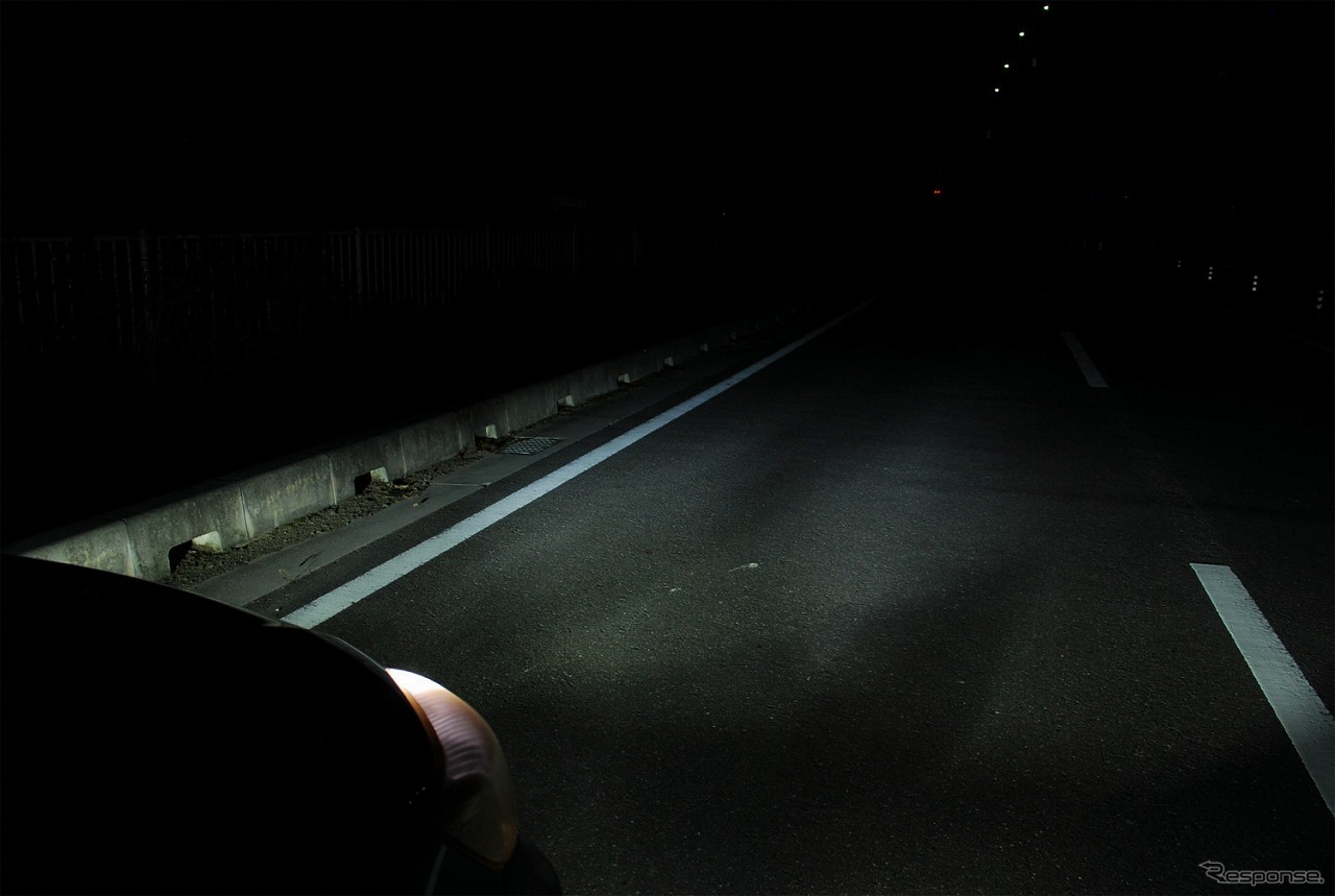 GIGA LEDフォグバルブ F3500D（ホワイト）