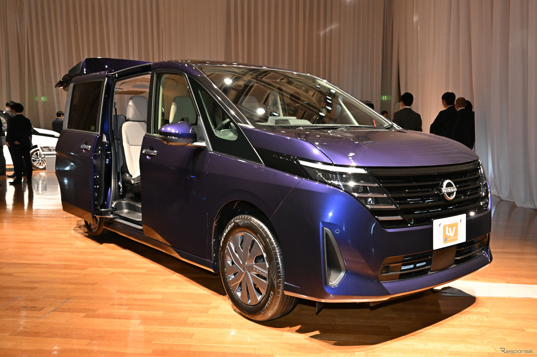 日産セレナ新型：チェアキャブ スロープタイプ