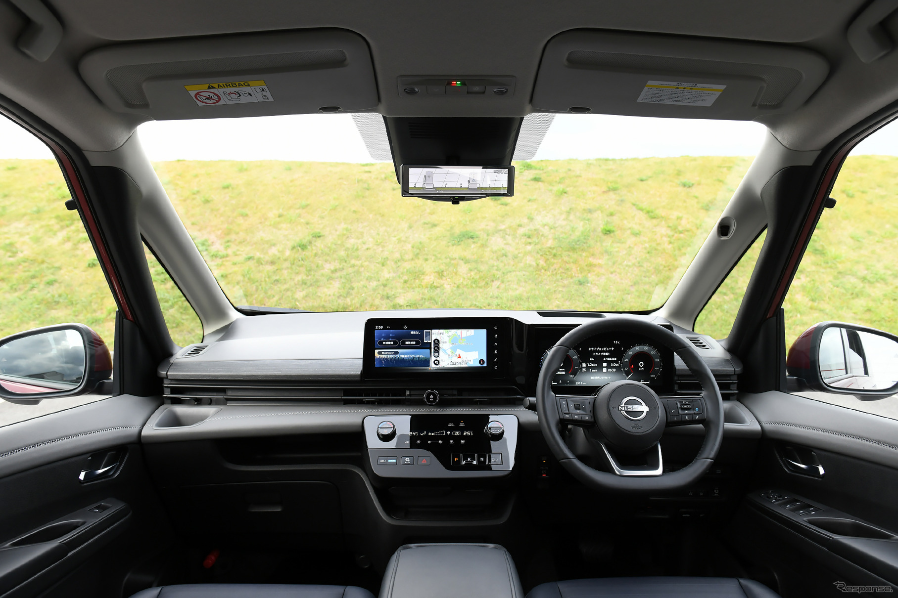 日産 セレナ LUXION e-POWER