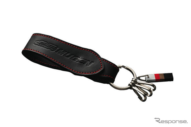 無限、アパレル・グッズの新商品を発売