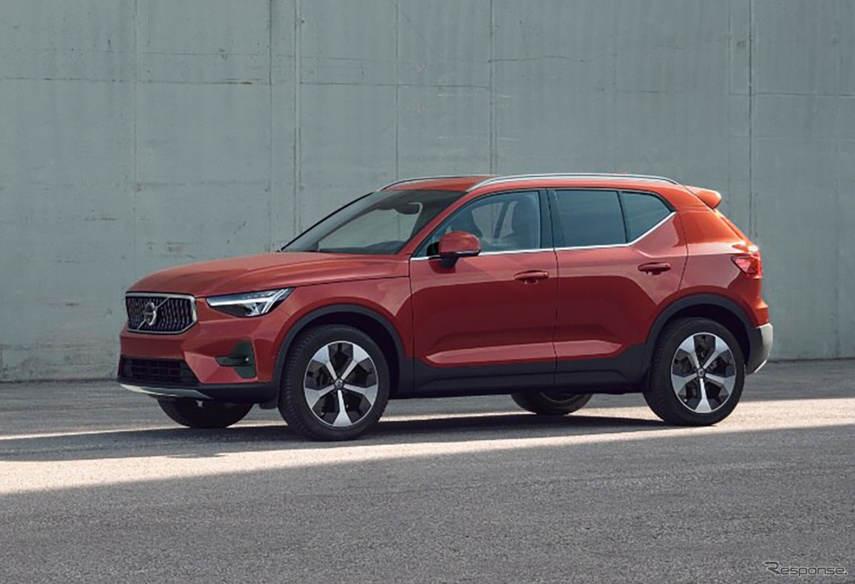 ボルボ XC40  Ultimate B4 AWD